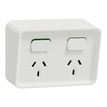 Clipsal Iconic Outdoor
Single Switched Socket Outlet