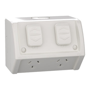 Weathershield
Socket