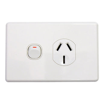 Classic C2000 Series Switched Socket Outlet