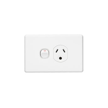 Classic C2000 Series
Single Switch Socket Outlet